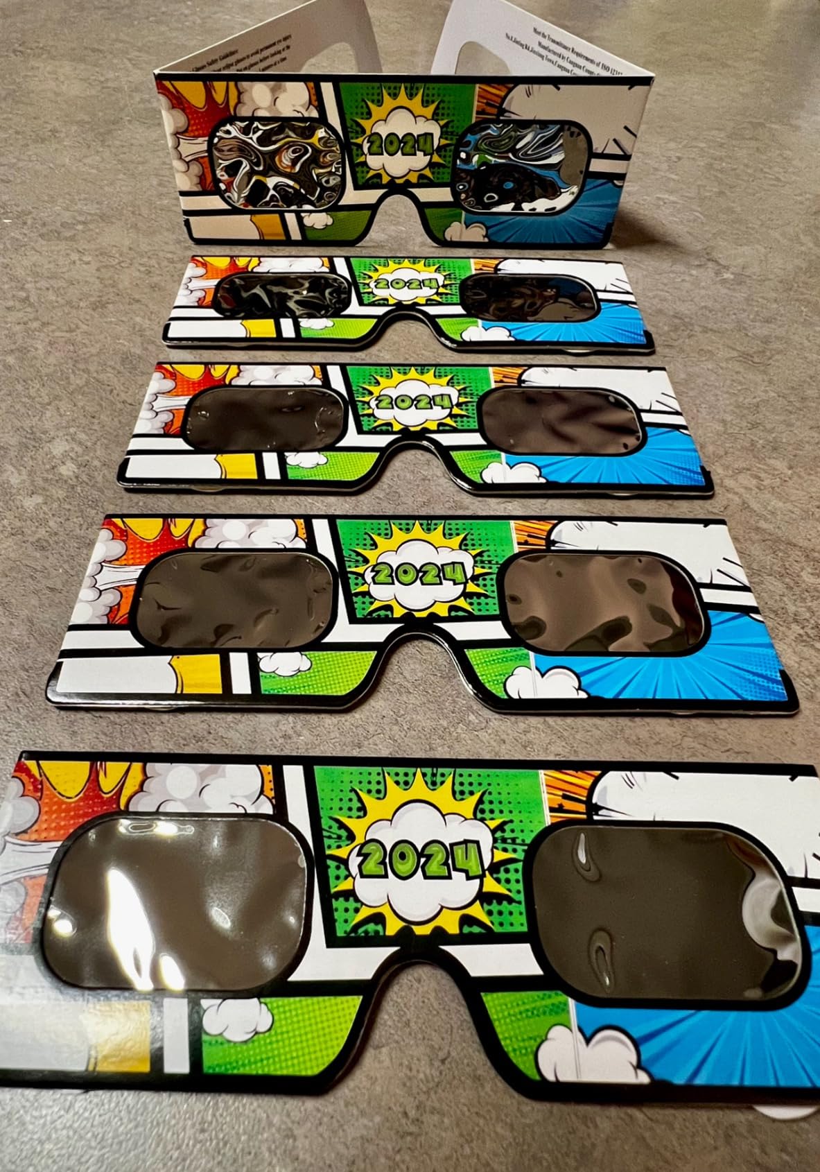 Solar Eclipse Glasses - Comic