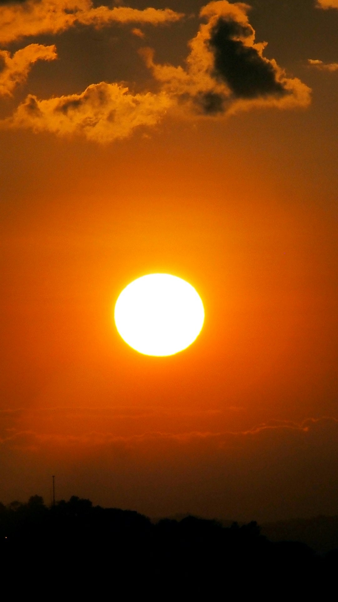 Image of solar eclipse